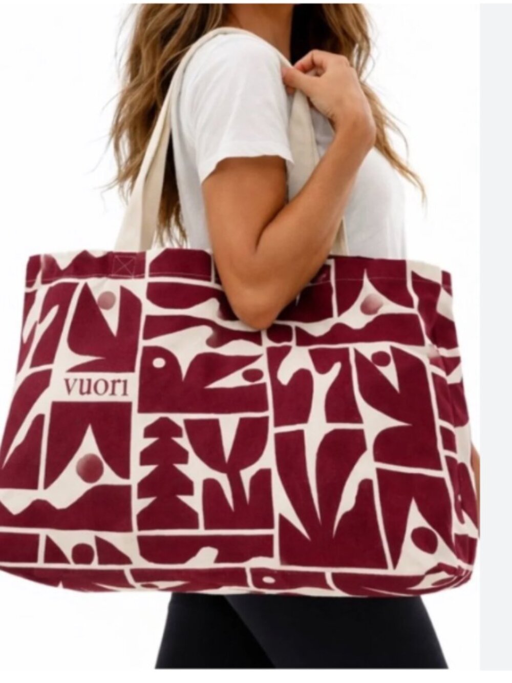 Vuori NWT Limited Edition Holiday 2025 Strawberry Canvas Tote